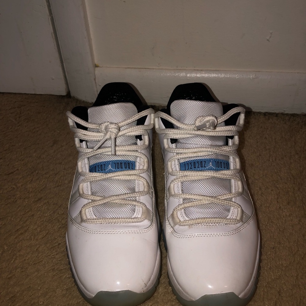 Jordan 11 Legend Blue Low